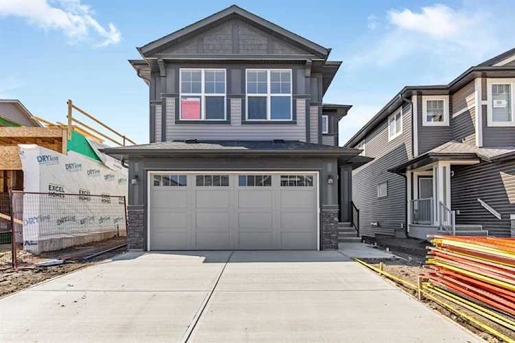 155 Lucas Heights Heights NW Calgary, AB T3P1X4