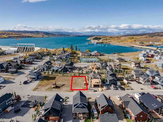 307 Cottageclub Link Rural Rocky View County, AB T4C1B1