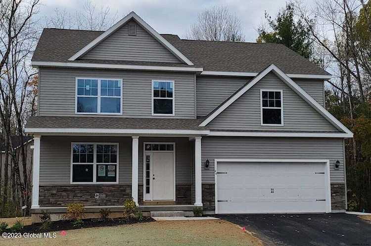 11 Appleton St Ballston Lake, NY 12019
