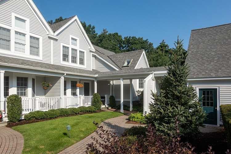 15 Highcroft Way #15 Hopkinton, MA 01748