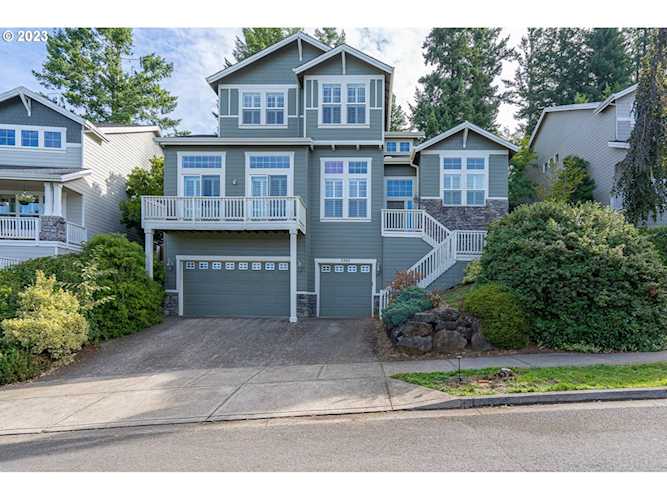 2265 Crestview DR West Linn, OR 97068