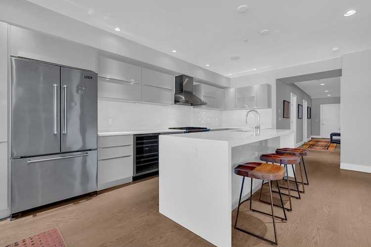 405 W 1st Street #302 Boston, MA 02127