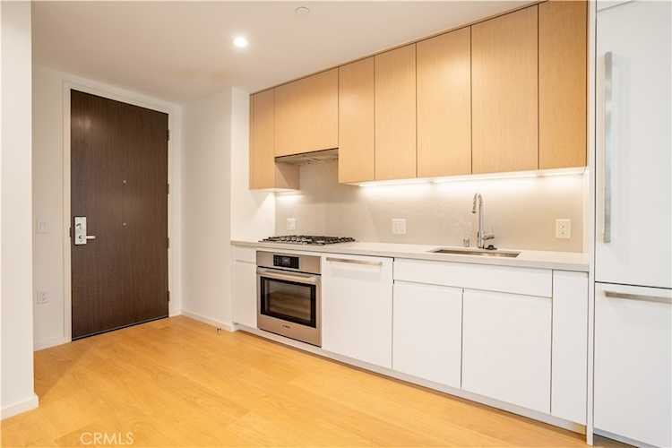 877 Francisco St #605 Los Angeles, CA 90017