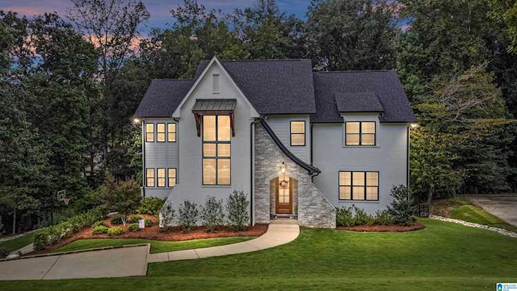 615 Bayhill Road Hoover, AL 35244