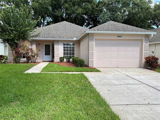 3719 Doune WAY Clermont, FL 34711