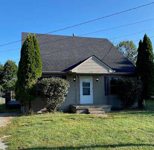 1731 Lakeside Dr Shelbyville, KY 40065