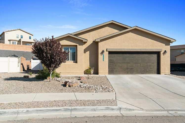 2036 Solara Loop NE Rio Rancho, NM 87144