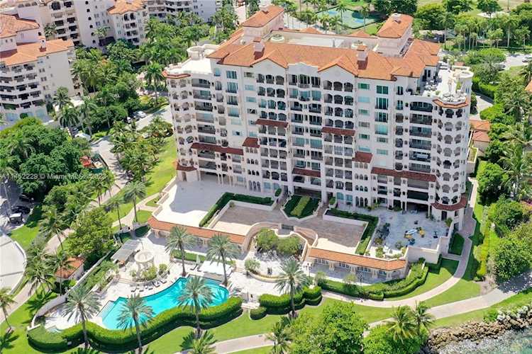 7151 Fisher Island Dr #7151 Miami Beach, FL 33109