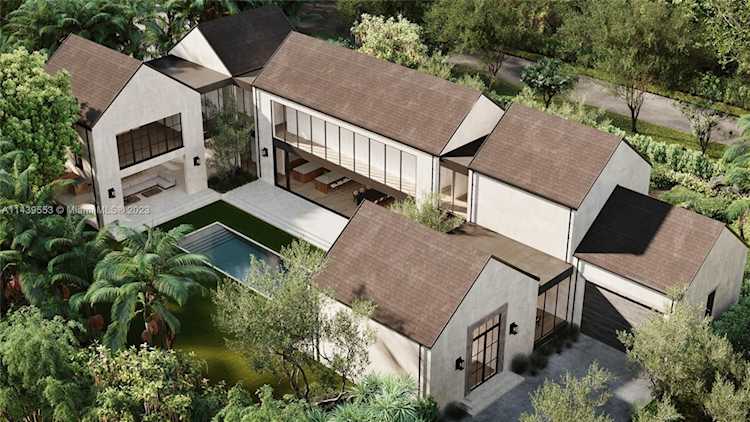 5200 SW 88 St Coral Gables, FL 33156
