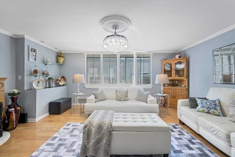 8 Juniper St #22 Brookline, MA 02445