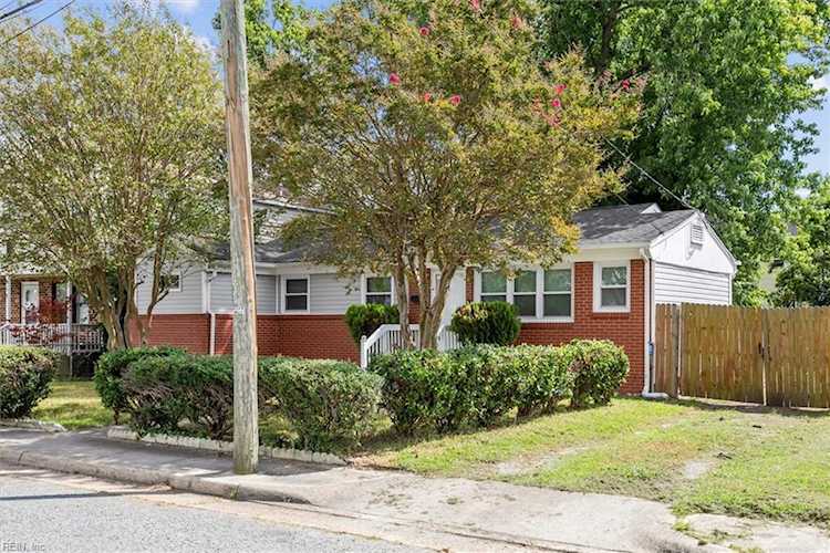 1007 Florida St Hampton, VA 23669