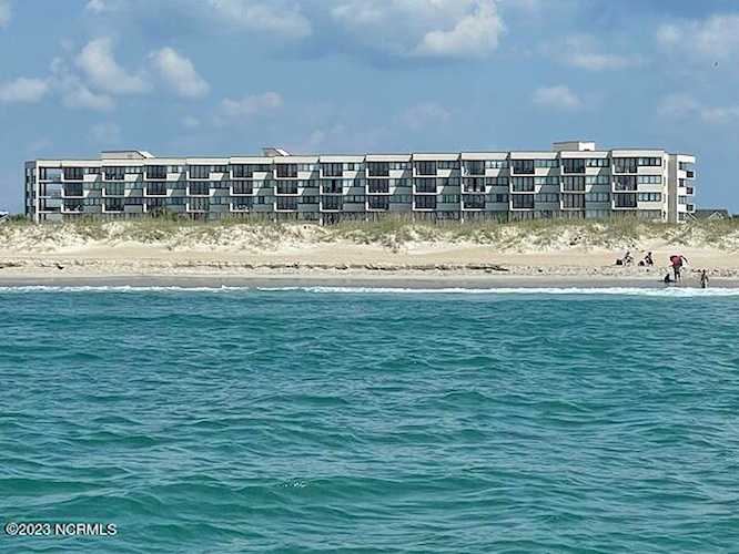 1400 E Ft Macon Rd Atlantic Beach, NC in Sands Villa Resort. Two bedroom, two bath oceanfront unit with breathtaking views. Located in the Sand Villas Condos.... Photo 1