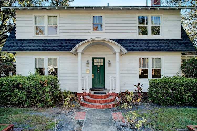 1141 S Osprey Ave Sarasota, FL 34236