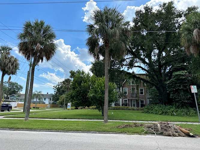 9th Ave NE St. Petersburg, FL 33701