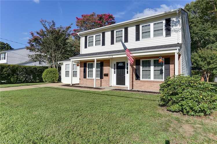 714 Allendale Dr Hampton, VA 23669