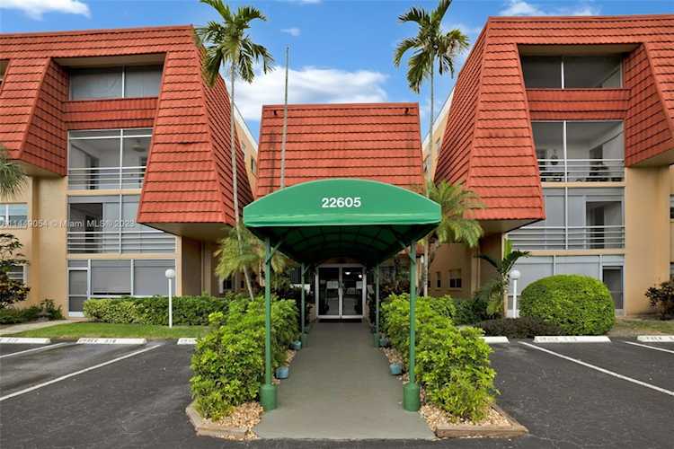 22605 SW 66th Ave #200 Boca Raton, FL 33428