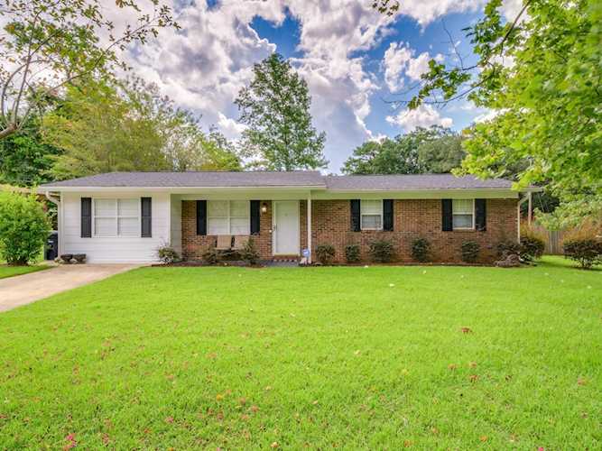 799 Bahama Dr Tallahassee, FL 32305