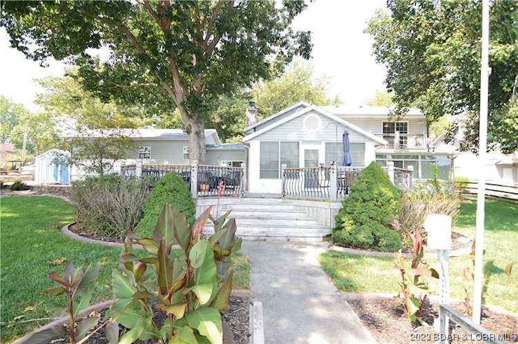 495 Old Granny Ln Gravois Mills, MO 65037