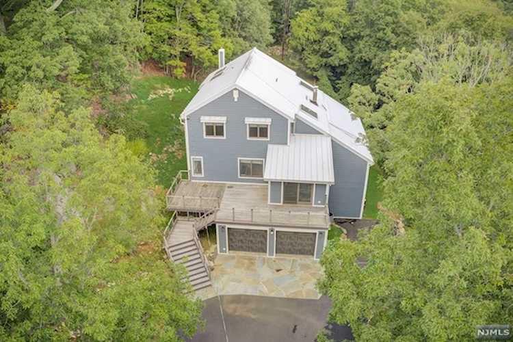 3 Fox River Crossing Mahwah, NJ 07430
