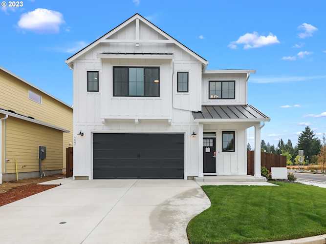 3847 SE 7th AVE Battle Ground, WA 98604
