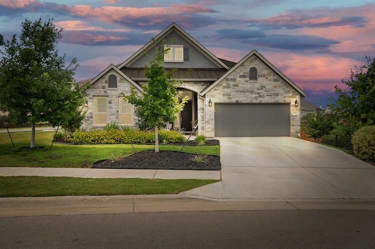 17816 Dufour DR Austin, TX 78738