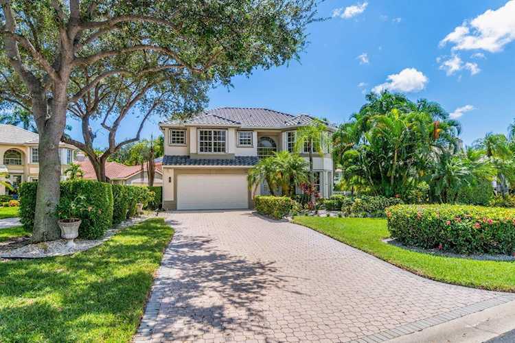 4220 NW 58th Lane Boca Raton, FL 33496