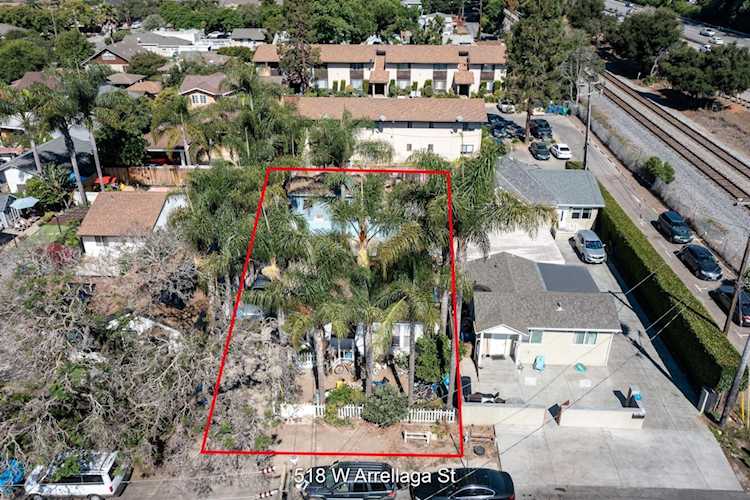 518 W Arrellaga St Santa Barbara, CA 93101