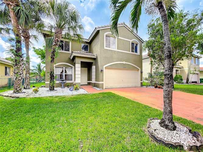 13458 SW 23rd St Miramar, FL 33027