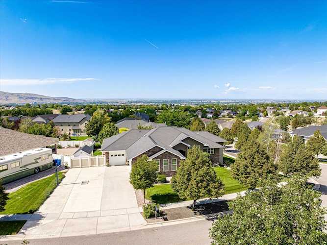 1492 Stoneridge Pocatello, ID 83201