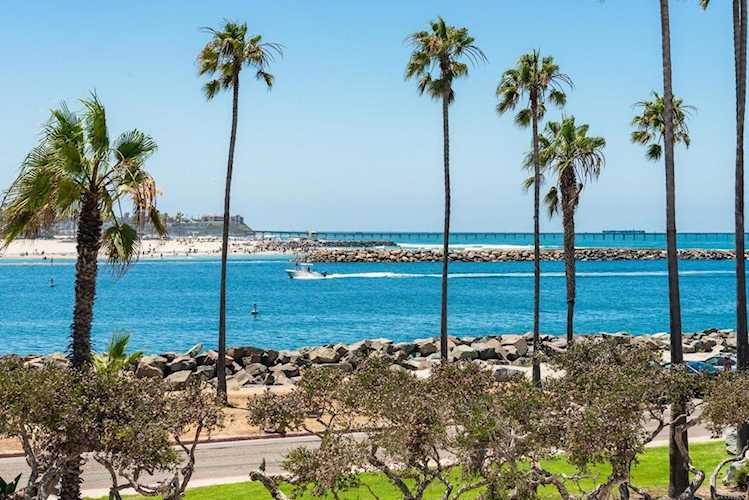 2623 Ocean Front Walk San Diego, CA 92109