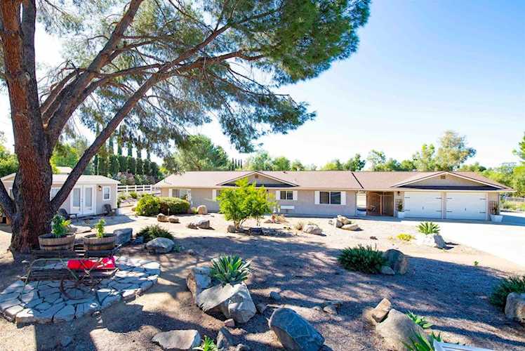346 Telford Lane Ramona, CA 92065