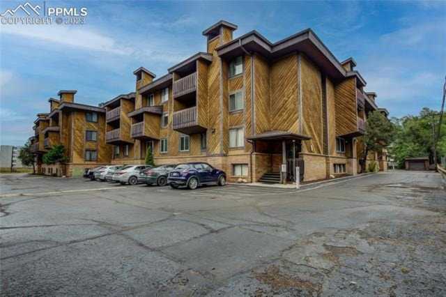 935 Saturn Drive Colorado Springs, CO 80905