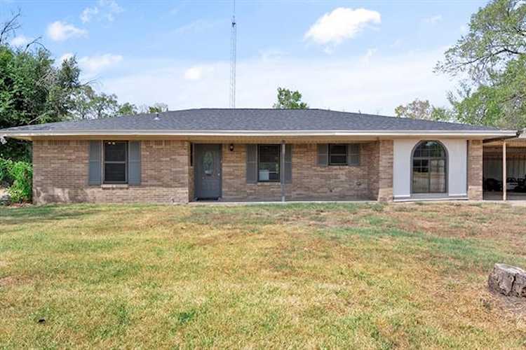608 Donna Circle Kerens, TX 75144