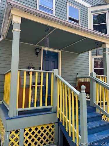 13 Fairmount St Hartford, CT 06120