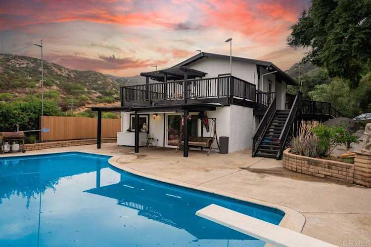 504 Josh Way Alpine, CA 91901