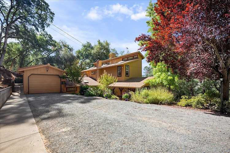 The Friedrich Team, among the best Real Estate Agents in Placerville Photo 1