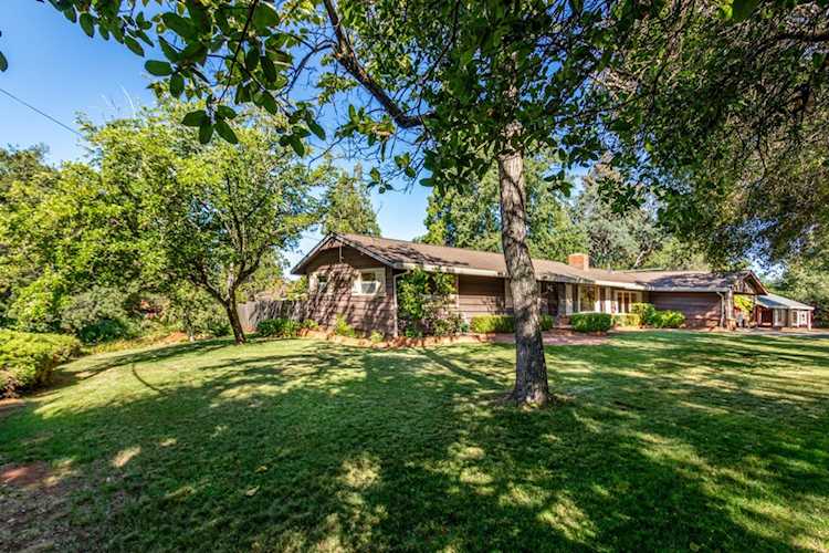 1455 Oak Ridge Way Auburn, CA 95603
