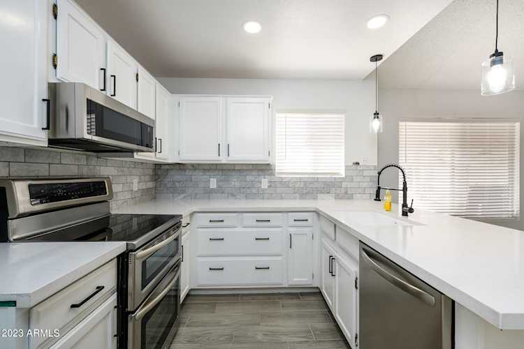 3825 W Folley Street Chandler, AZ 85226