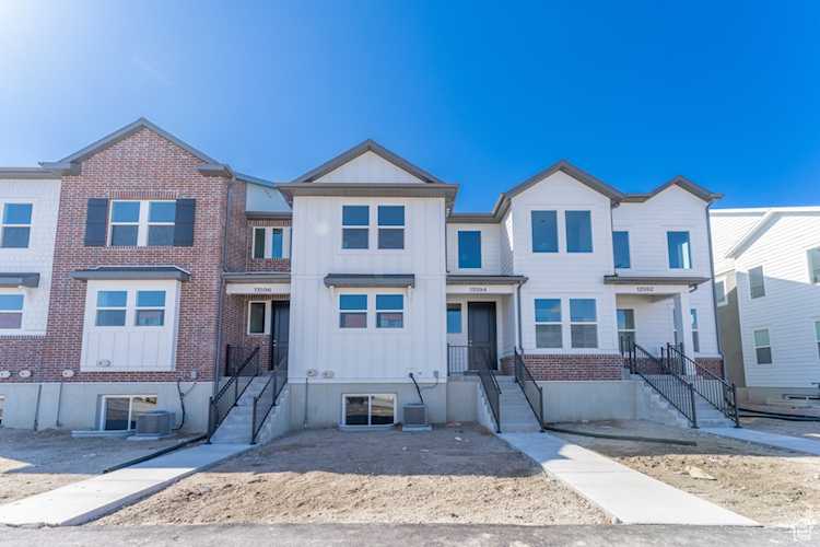 13594 S Vernet Dr W Riverton, UT 84096