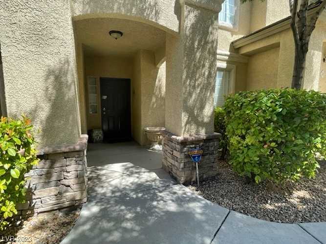 1721 Queen Victoria St #104 Las Vegas, NV 89144