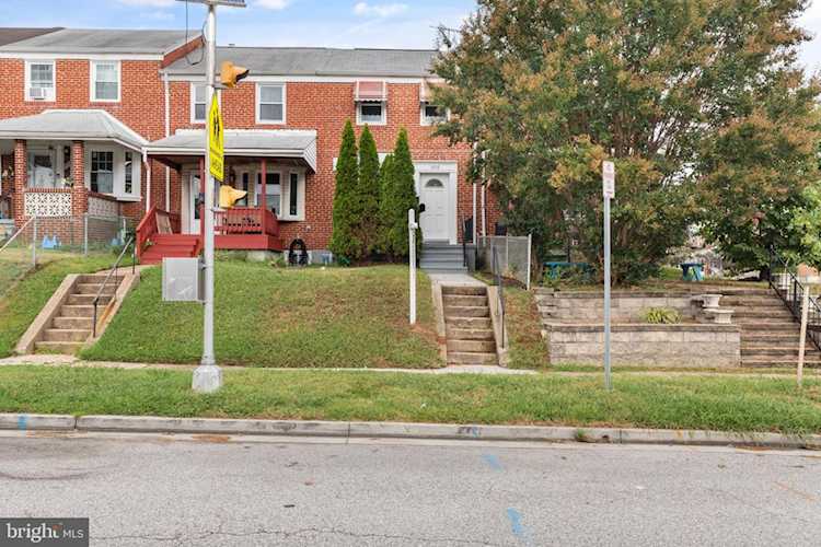 1052 N Marlyn Ave Essex, MD 21221