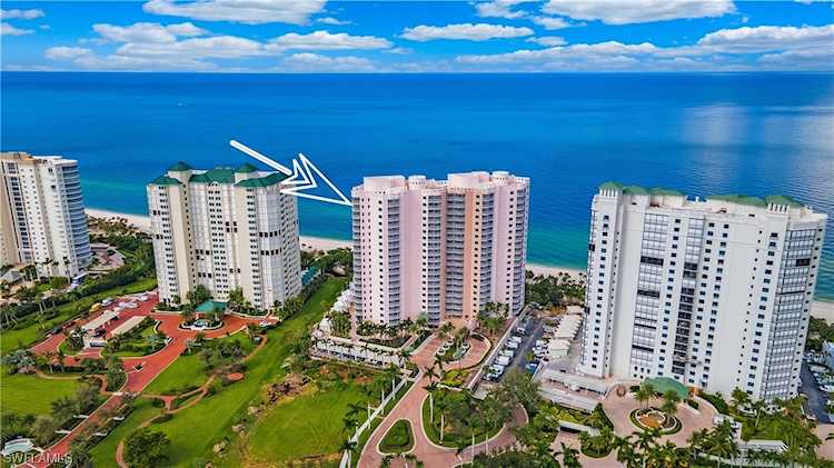 8231 Bay Colony Dr Naples, FL 34108
