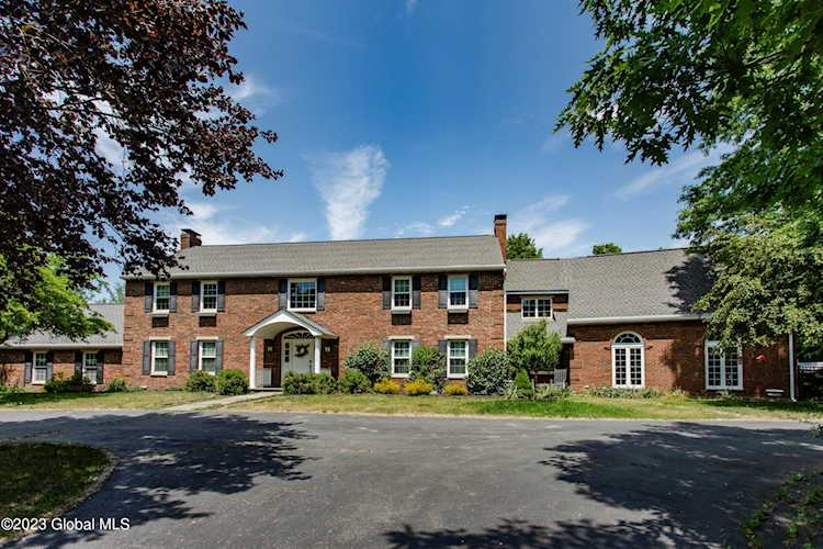 363 Pinewoods Ave Troy, NY 12180