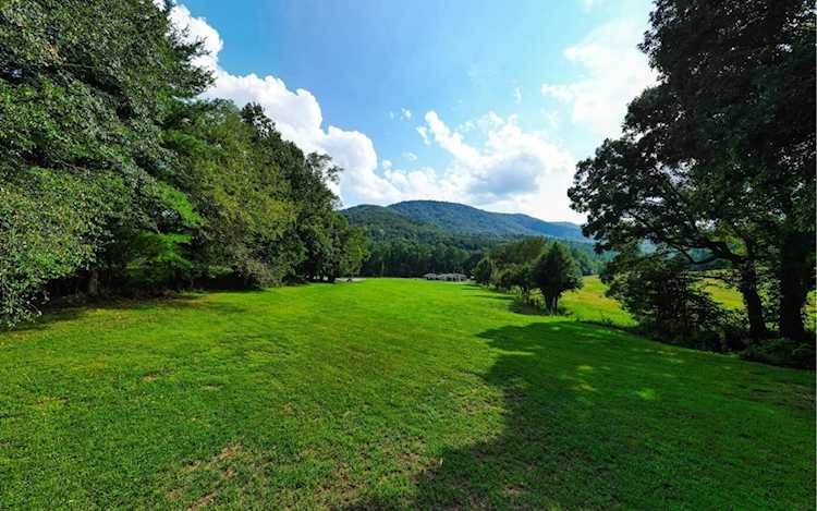 15 Rock Ridge Way Blairsville, GA 30512