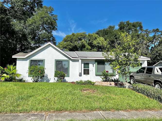 1238 Edgerton Dr Valrico, FL 33594
