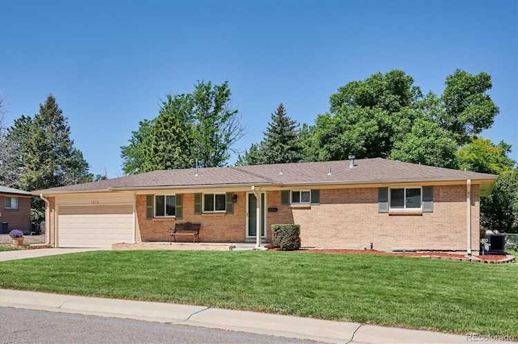 7275 S Logan St Centennial, CO 80122