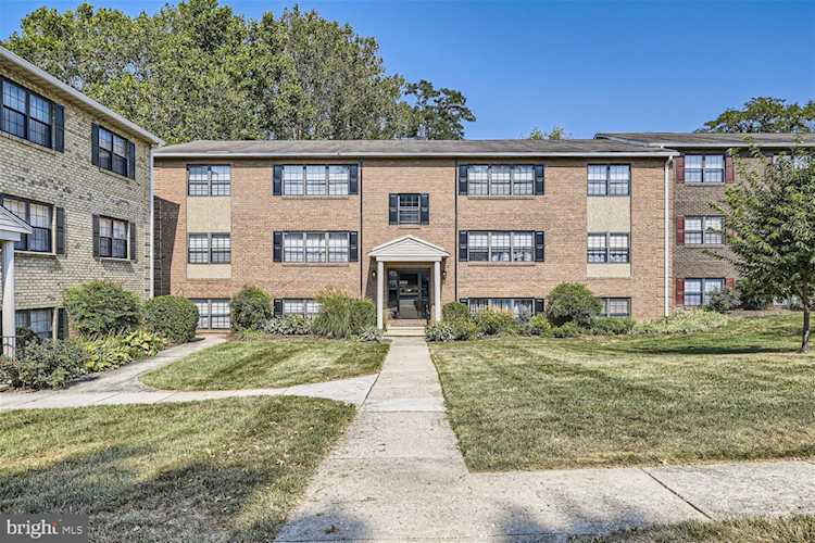 26 Alanbrooke Ct #26E Towson, MD 21204