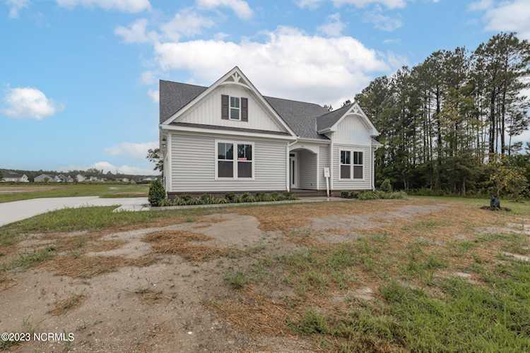 200 Little Acorn Trl Moyock, NC 27958