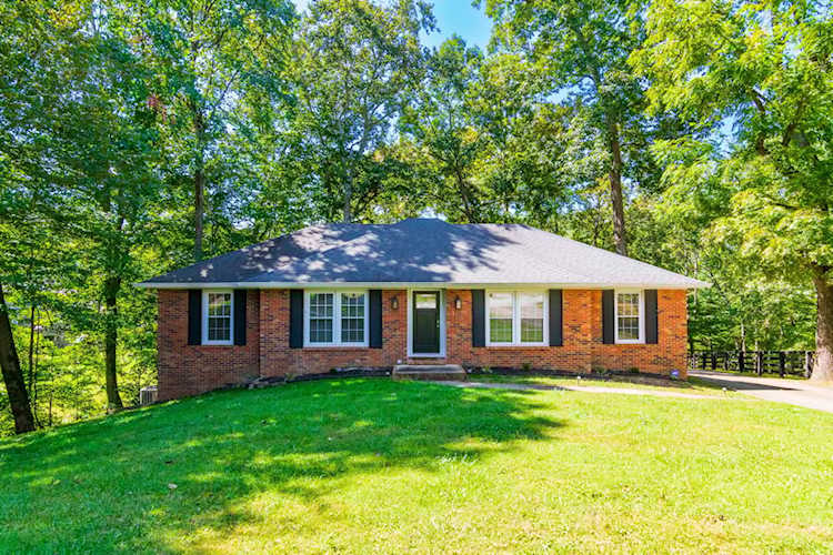 106 Sherwood Park Campbellsville, KY 42718