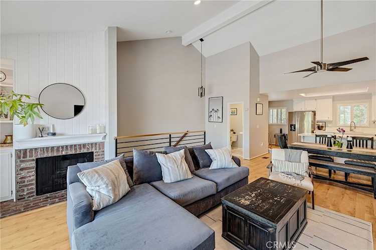 222 S Irena Ave #L Redondo Beach, CA 90277